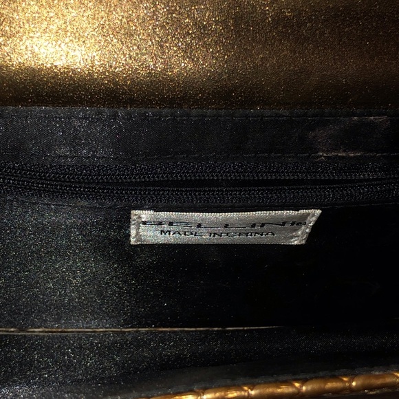 Goldtone Bellini Purse B11 - Picture 6 of 8